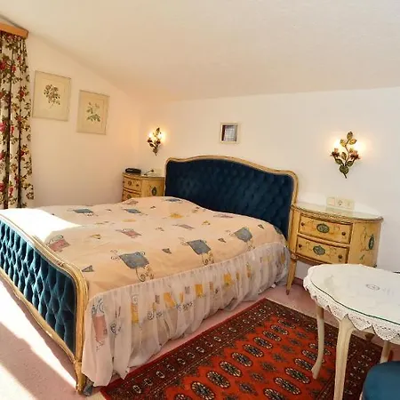 Haus Orplid Gasthuis Seefeld in Tirol