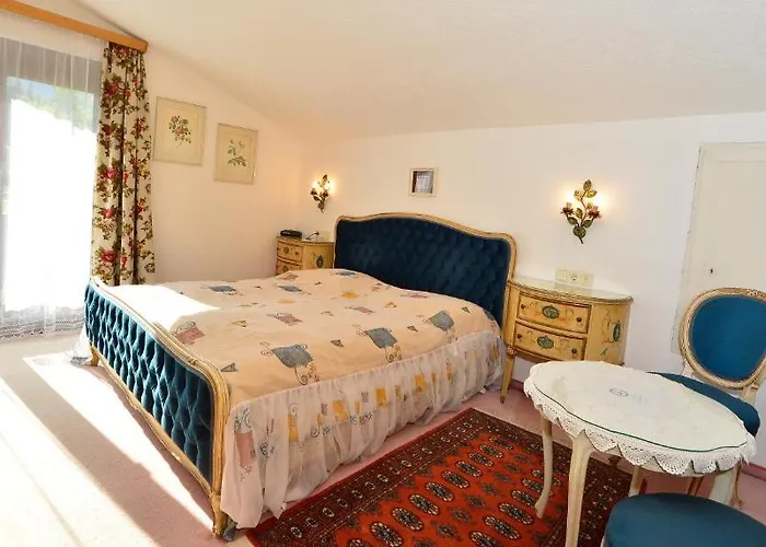 Haus Orplid Pensjonat Seefeld w Tirolu