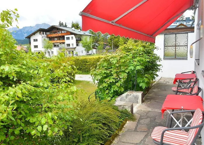 Haus Orplid Pensjonat Seefeld w Tirolu